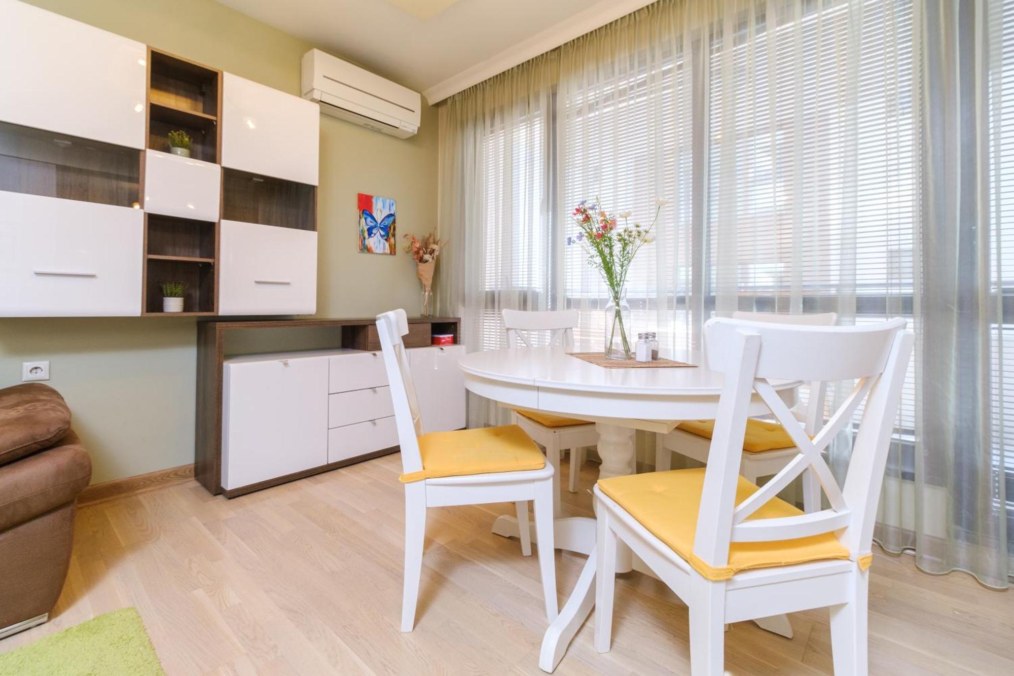 Riverside 2-Bedroom Apartment Plovdiv Exterior photo