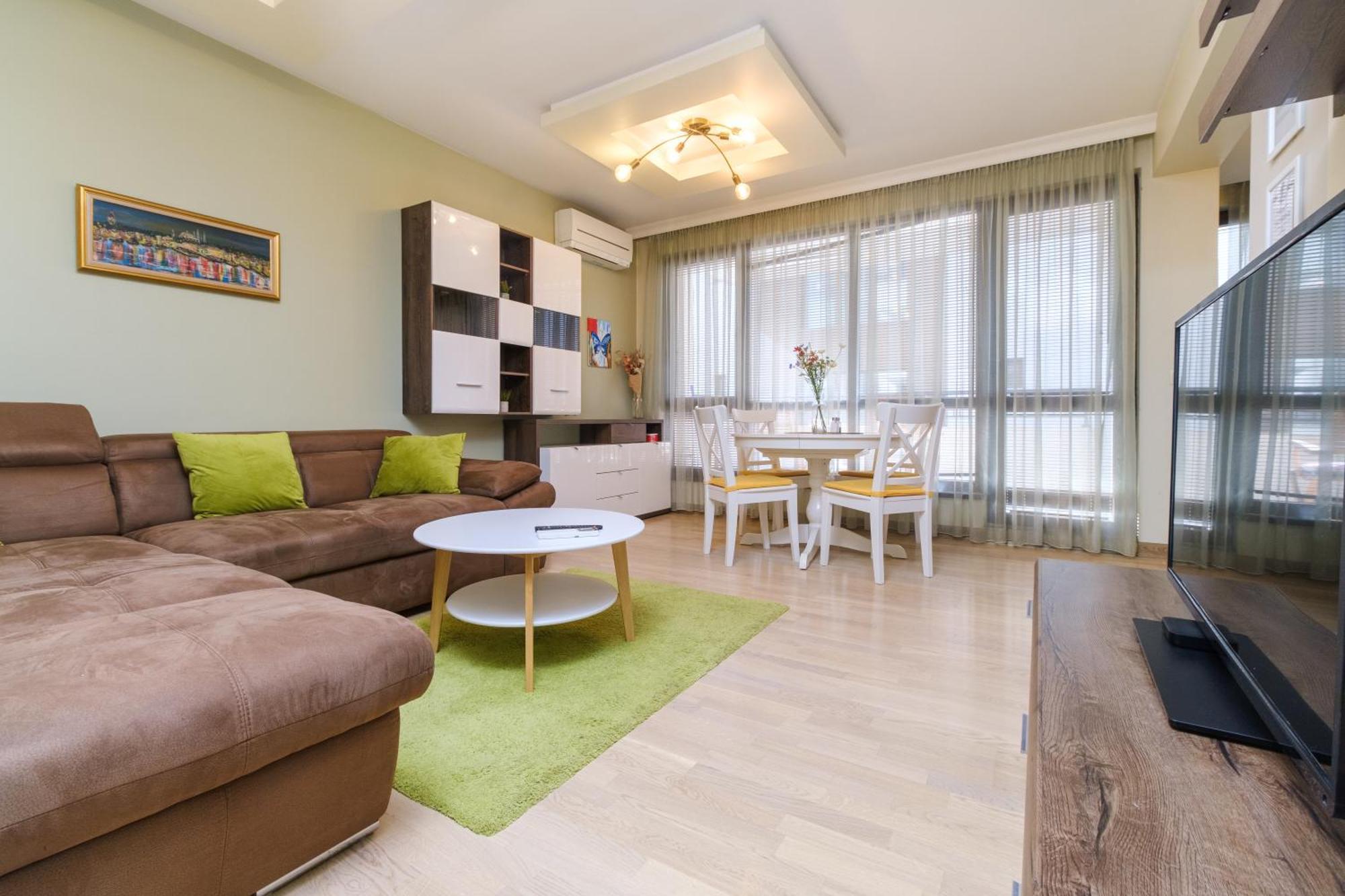 Riverside 2-Bedroom Apartment Plovdiv Exterior photo